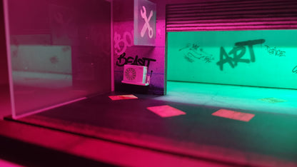 1:64 MoreArt mechanic diorama